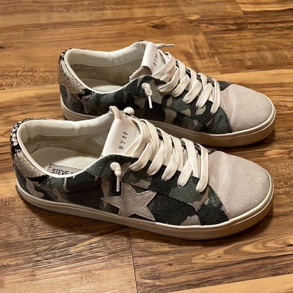 steve madden sneakers